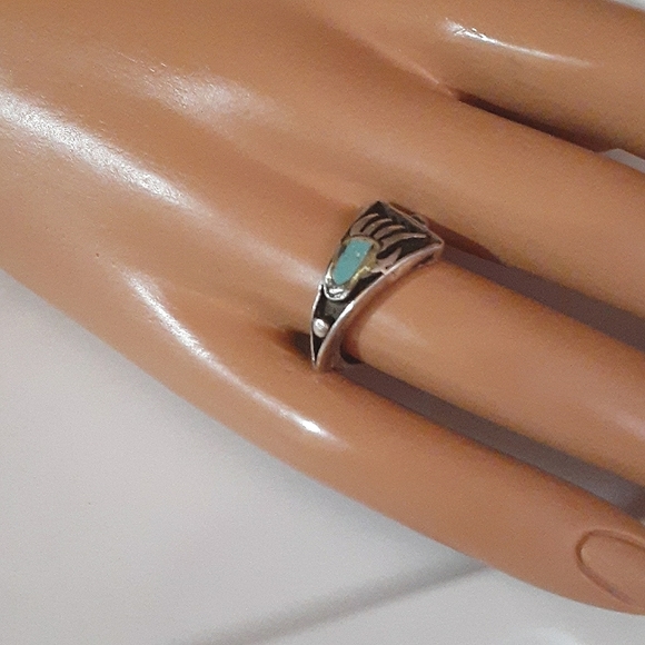 VTG 💙 REAL Bearclaw Inlaid Turquoise Sterling Ring - Picture 9 of 10